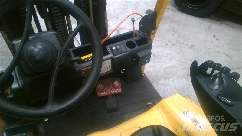 Hyster J 1.6 XNT バッテリーフォークリフト