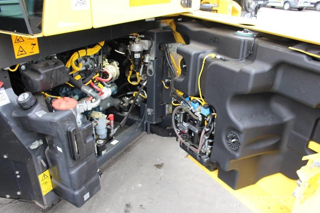 Bomag BW 154 AP-5 AM タンデムローラ