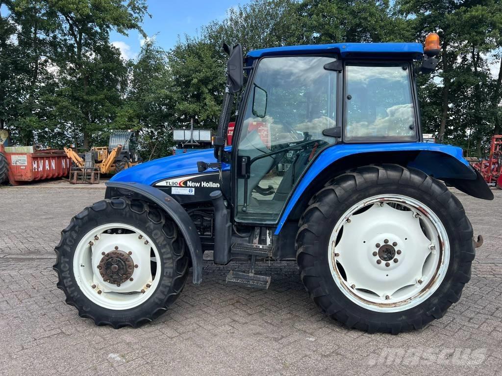 New Holland TL 90 トラクター
