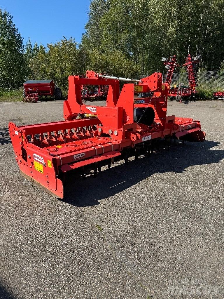 Maschio DC 3000 パワーハローとロータリーハロー