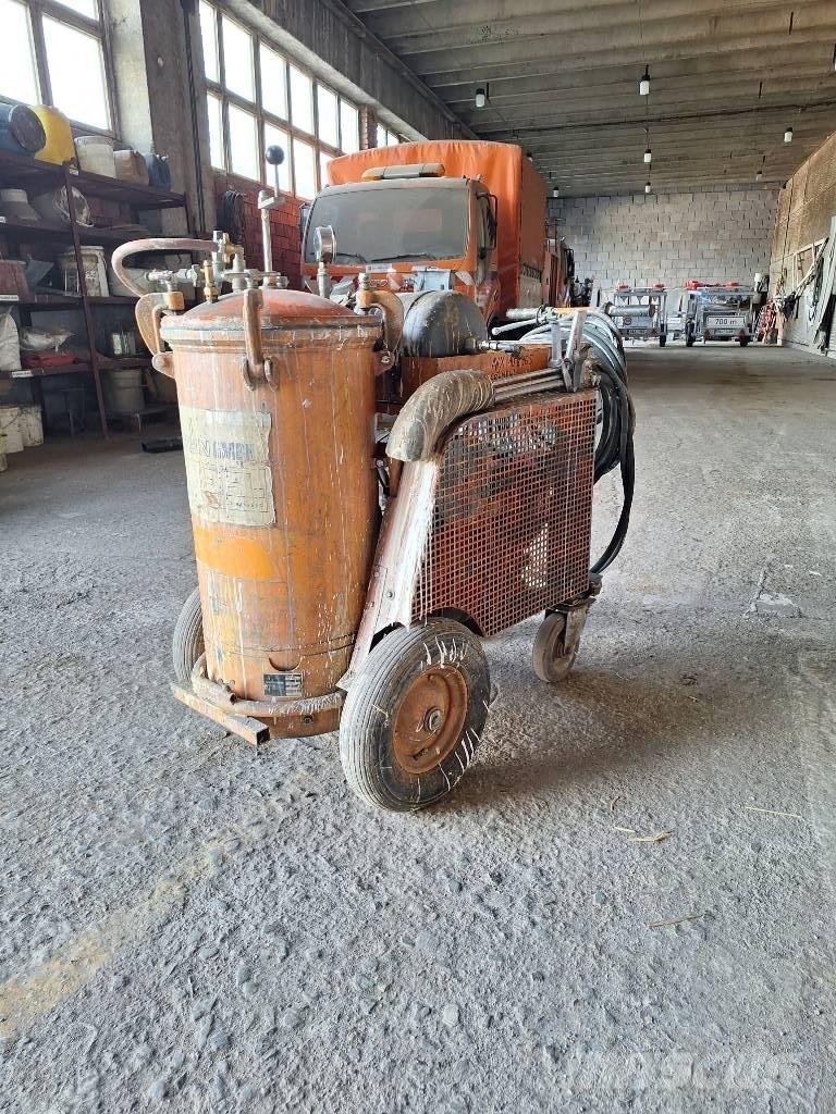  Grun グランド整備機械-その他