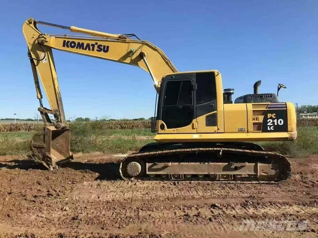 Komatsu PC 210 大型油圧ショベル12t以上（パワーショベル・ユンボ）