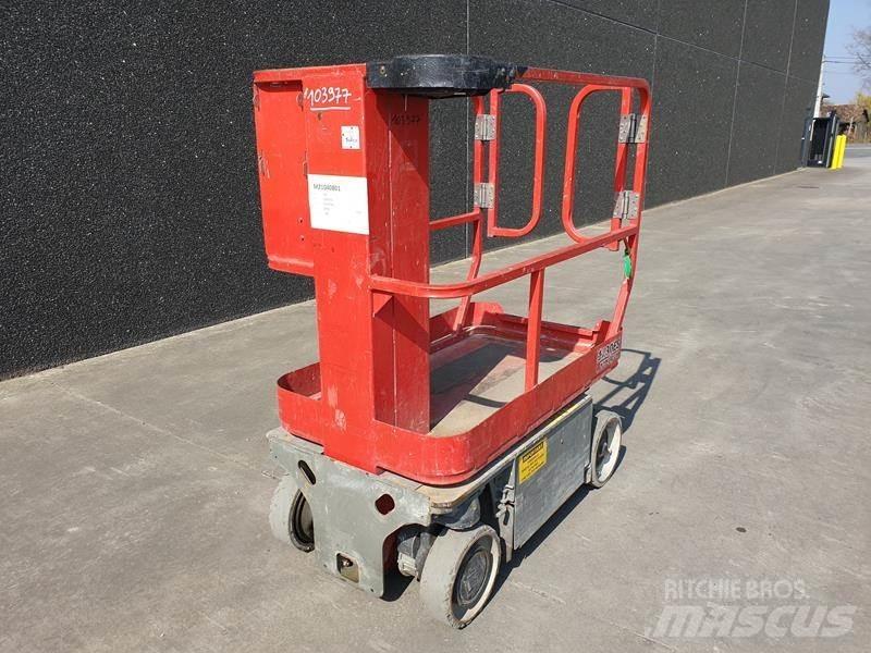 JLG 1230 ES ブームリフト　直伸型