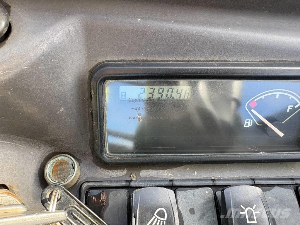 Volvo EC 15 E ミニ油圧ショベル 7t以下（ミニユンボ・ミニディガー）
