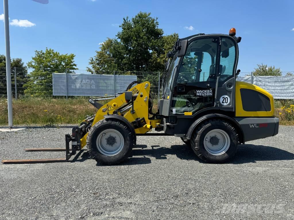 Wacker Neuson WL38 ホイールローダー・タイヤショベル