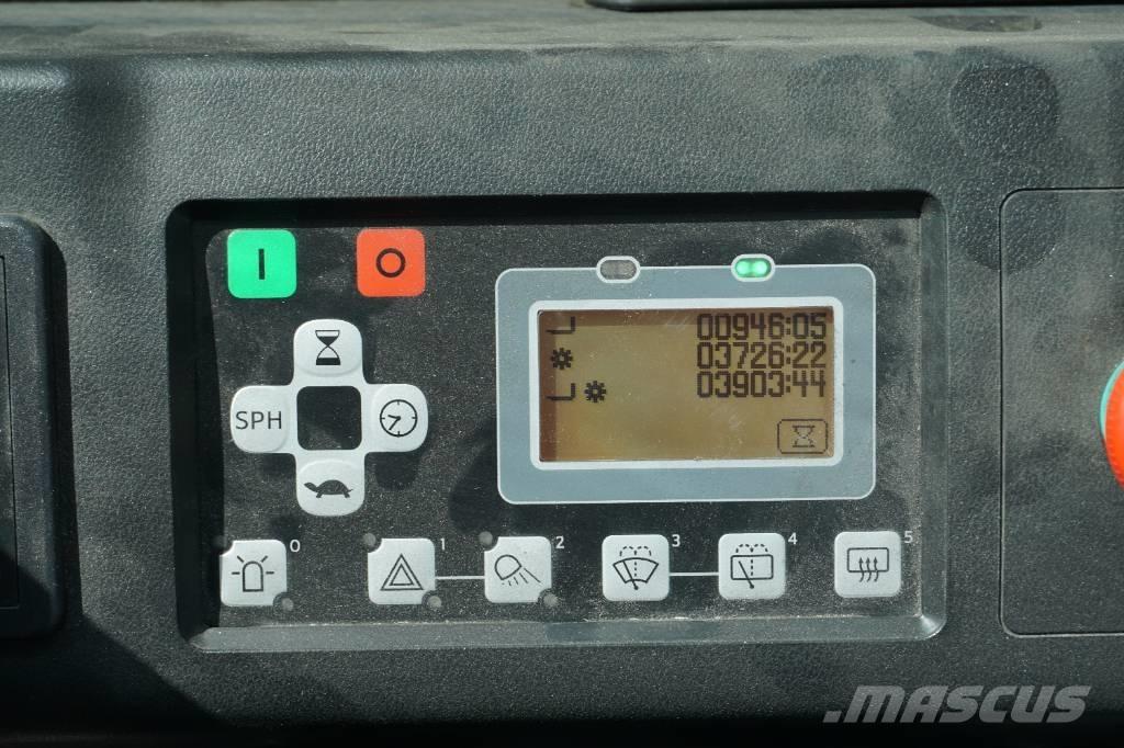 Toyota 8FBMT35 バッテリーフォークリフト