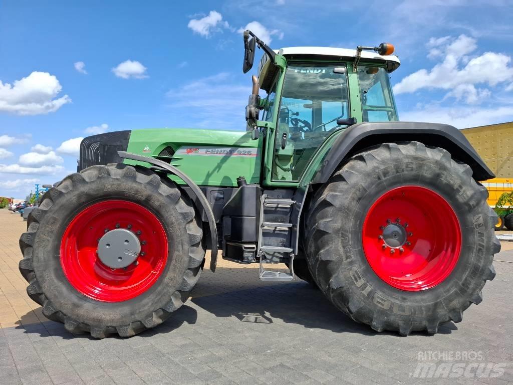 Fendt 926 Vario TMS トラクター