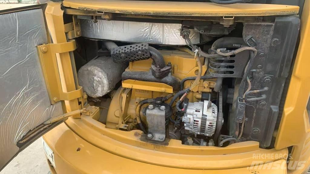 CAT 303 大型油圧ショベル12t以上（パワーショベル・ユンボ）