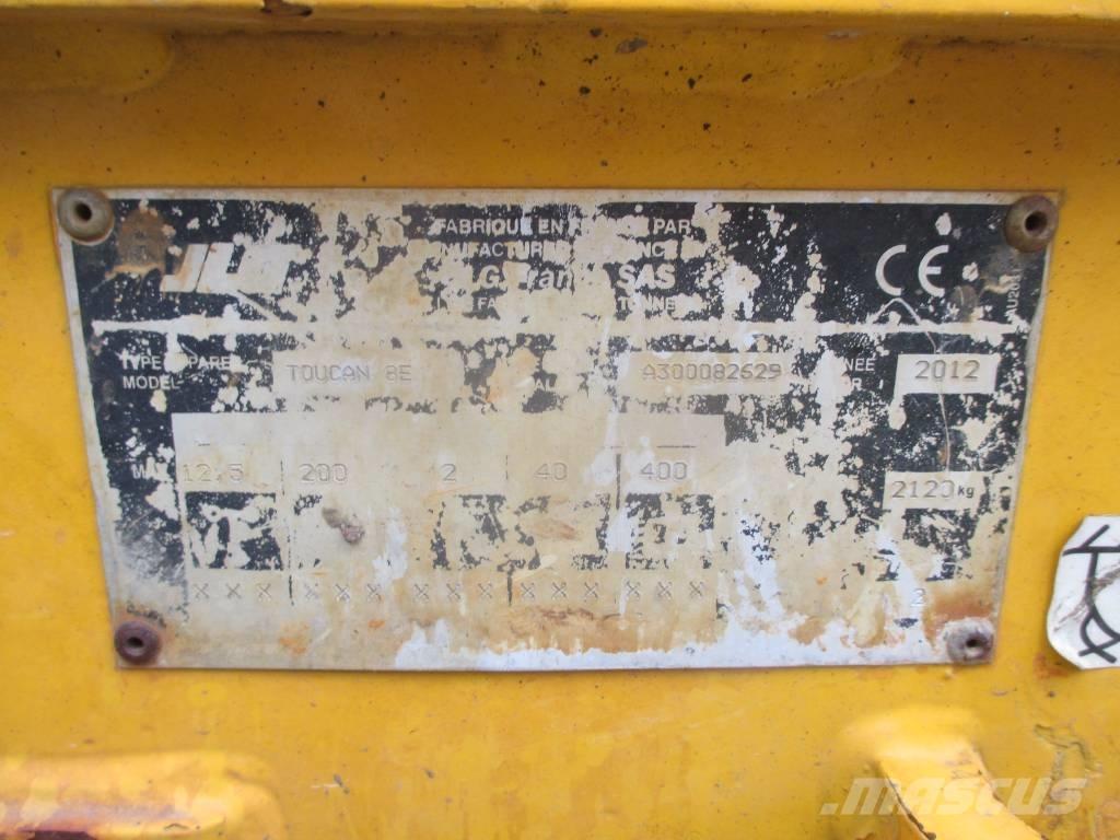 JLG Toucan 8 E 垂直昇降型リフト