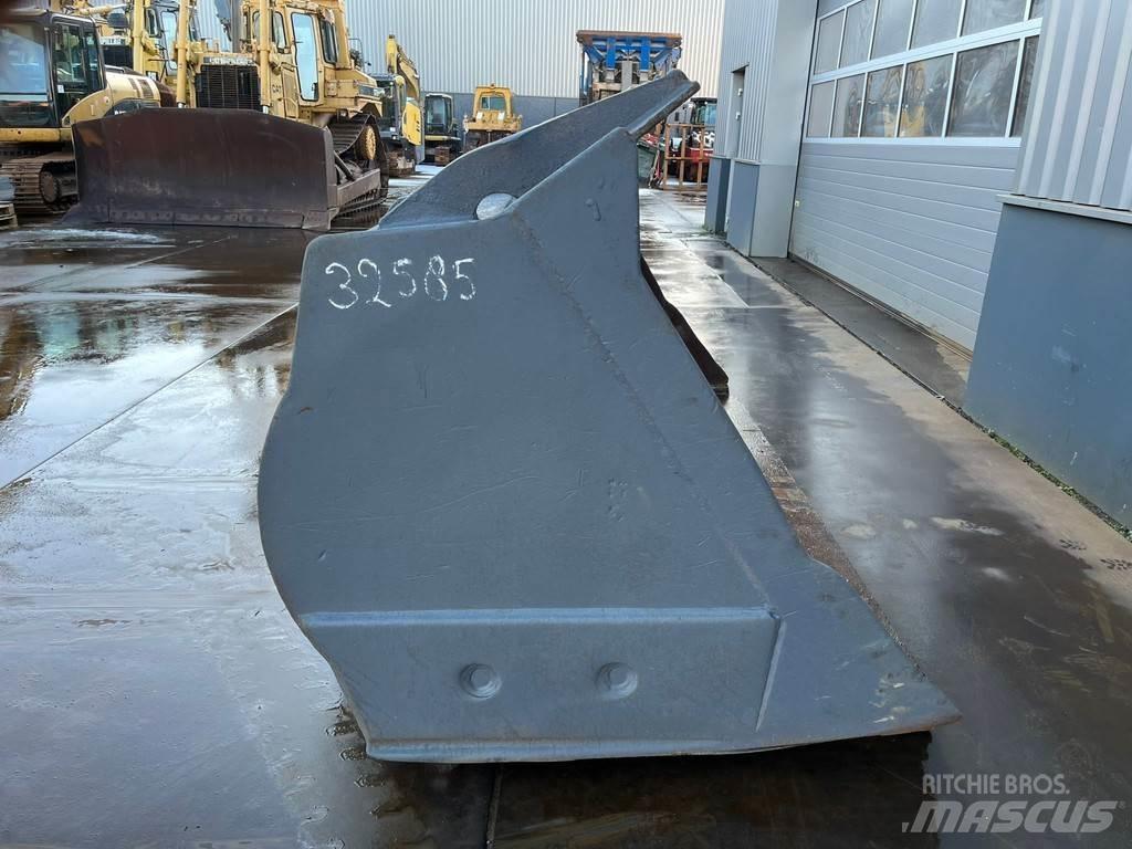CAT Bucket 950 バケット