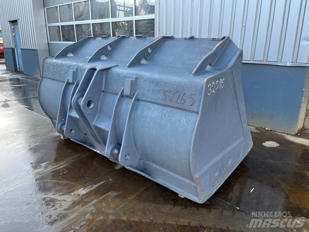 CAT Bucket 950 バケット