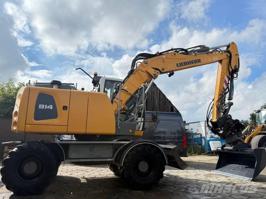 Liebherr A 914 ホイール式油圧ショベル（パワーショベル・ユンボ・バックホー）