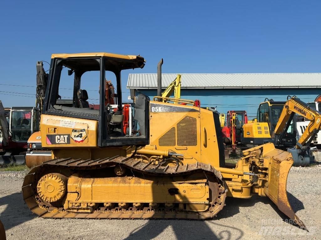CAT D 5 K LGP ブルドーザー