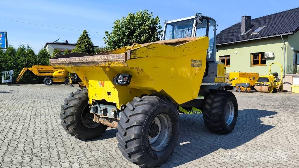 Wacker Neuson DW 90 サイト　ダンプ