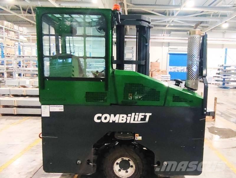 Combilift C 4000 全方向リーチ型フォークリフト