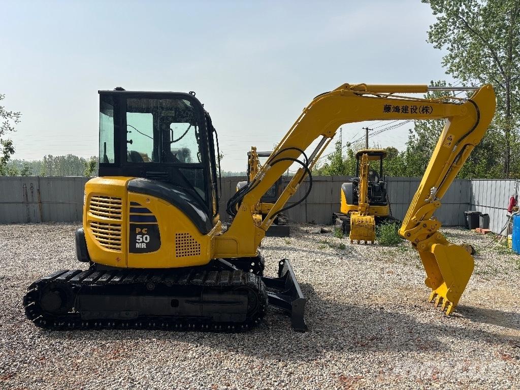 Komatsu PC 50 ミニ油圧ショベル 7t以下（ミニユンボ・ミニディガー）
