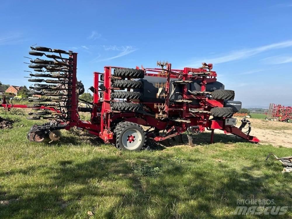 Horsch Focus 6 TD コンビネーションドリル