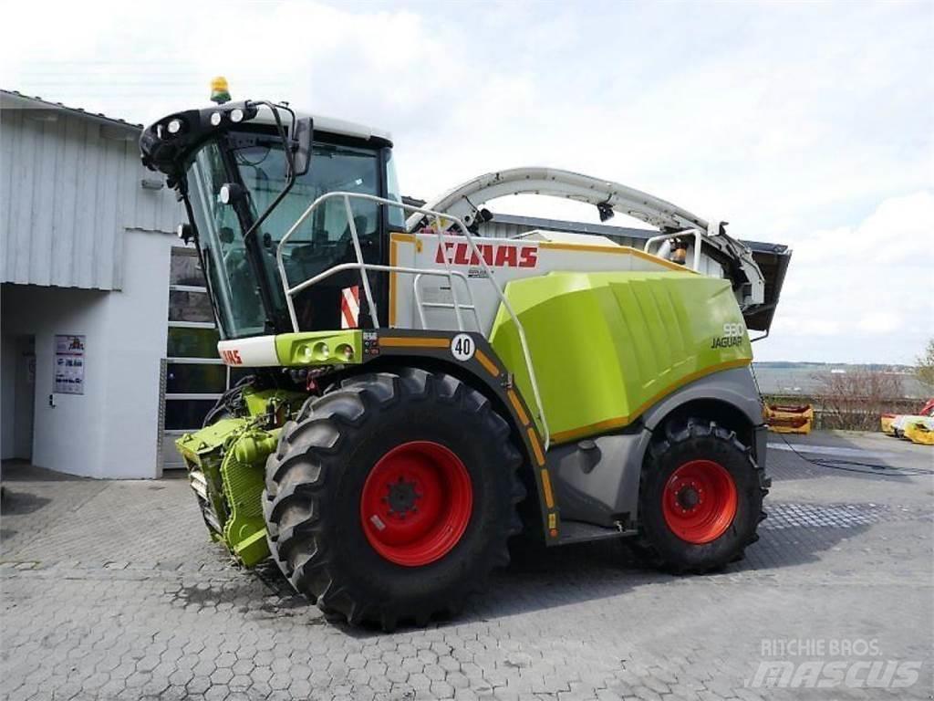 CLAAS jaguar 930 自走式フォレージハーベスター