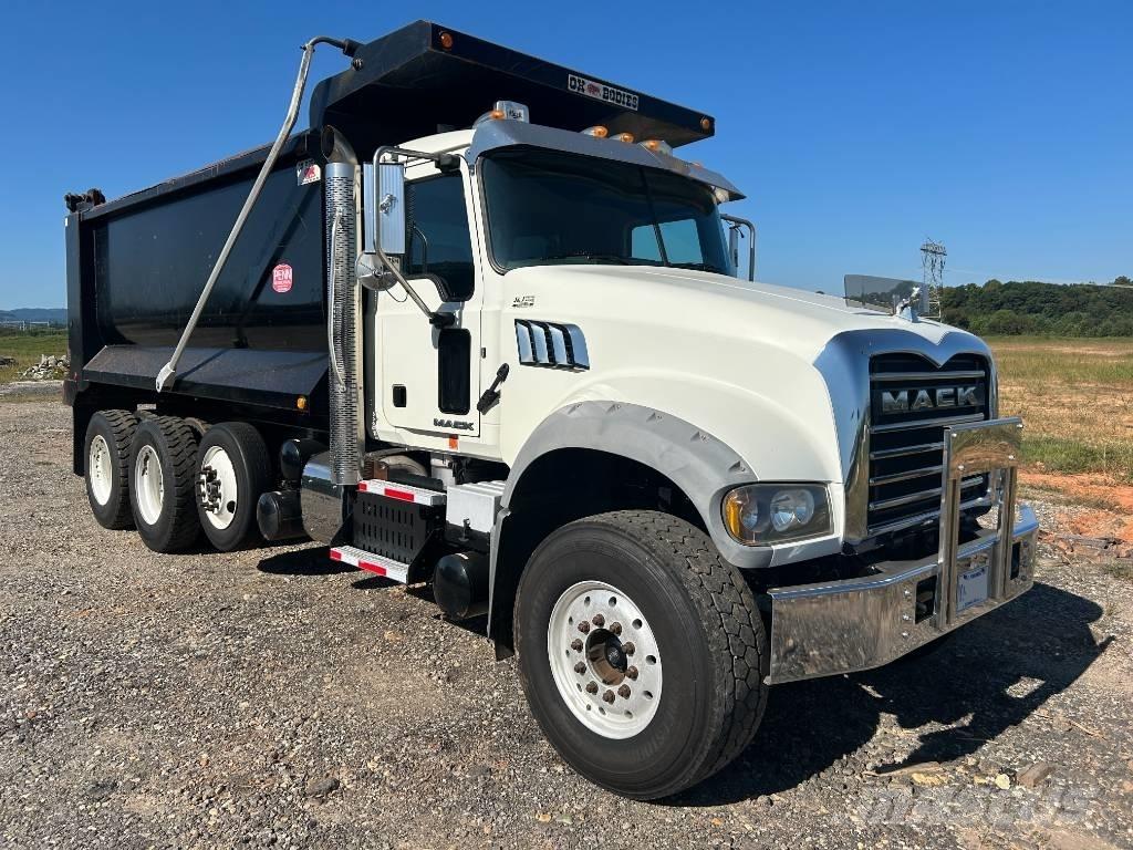 Mack Granite GU 713 ダンプ
