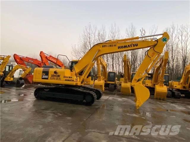 Komatsu PC200-7 大型油圧ショベル12t以上（パワーショベル・ユンボ）