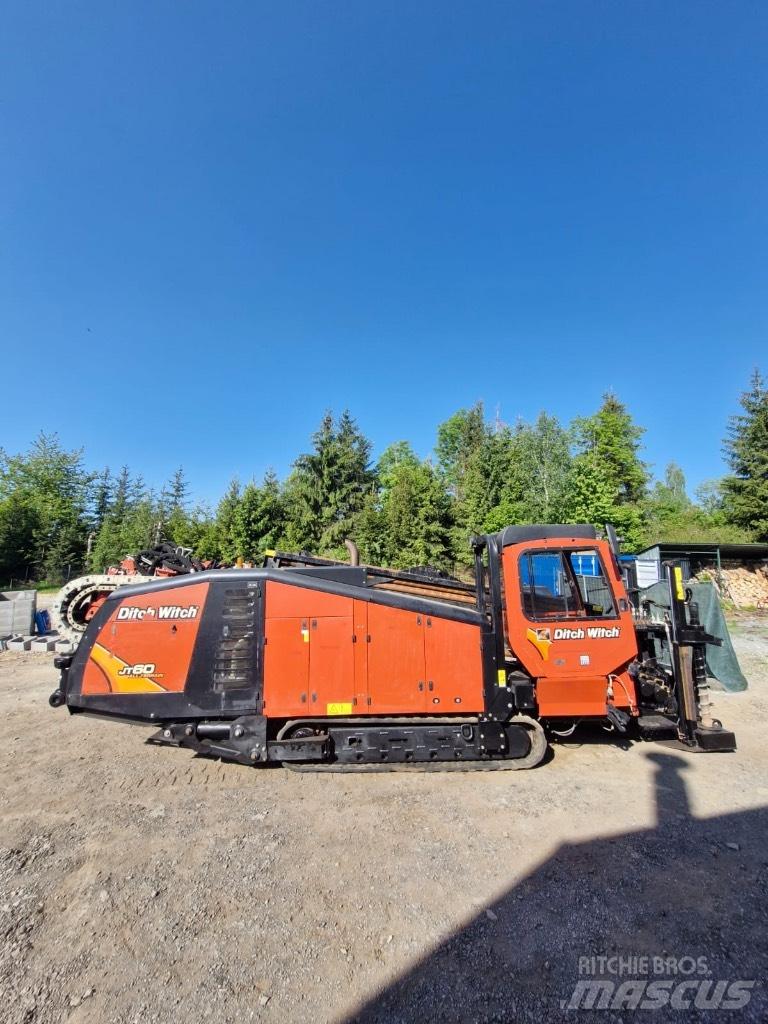 Ditch Witch JT 60 AT 水平掘削リグ