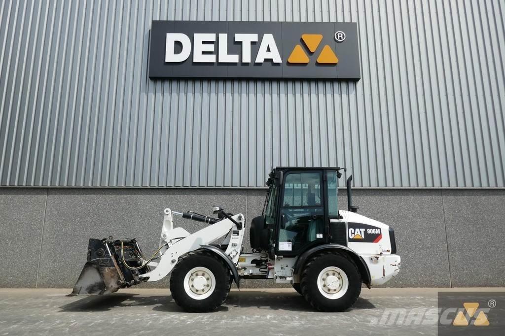 CAT 906M ホイールローダー・タイヤショベル