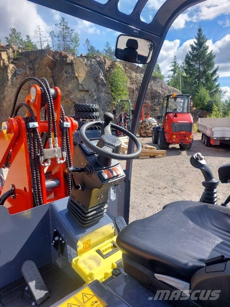 Flexi Trac 1226 lrf トラクター
