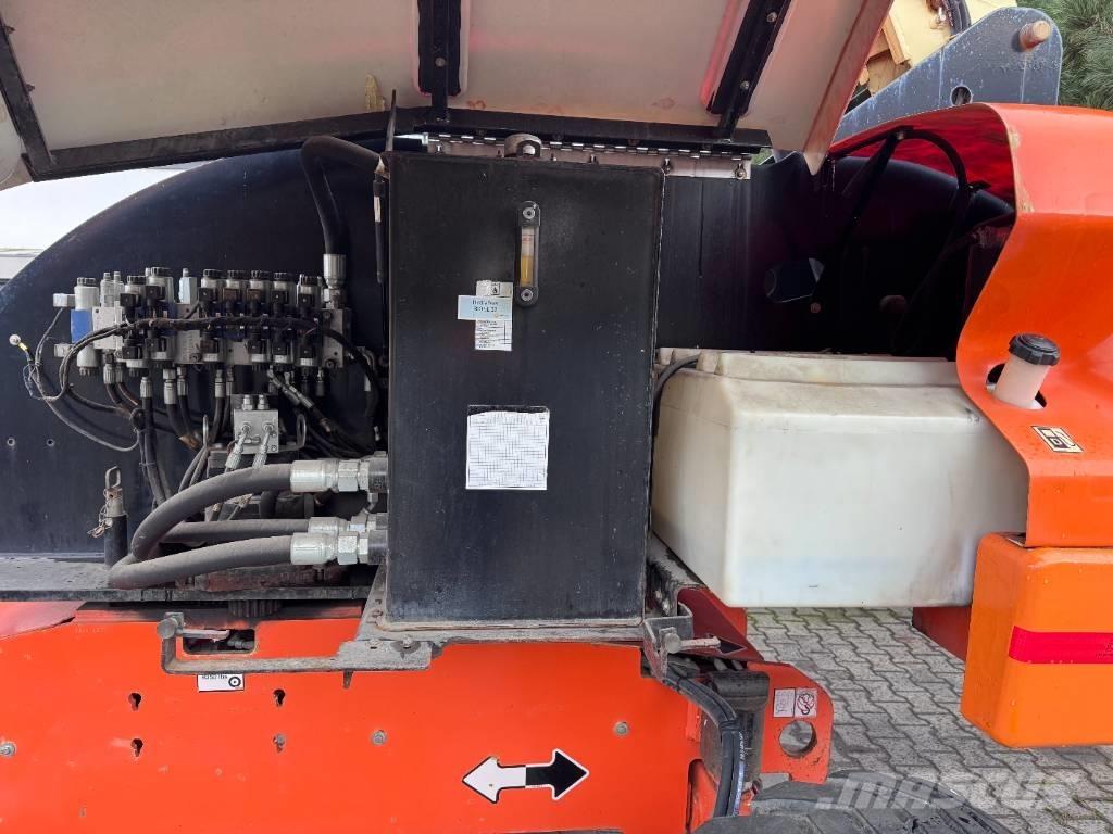 JLG 460 SJ ブームリフト　直伸型