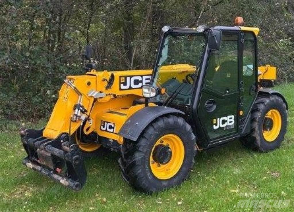 JCB 525-60 Hi Viz 農業用テレハンドラー