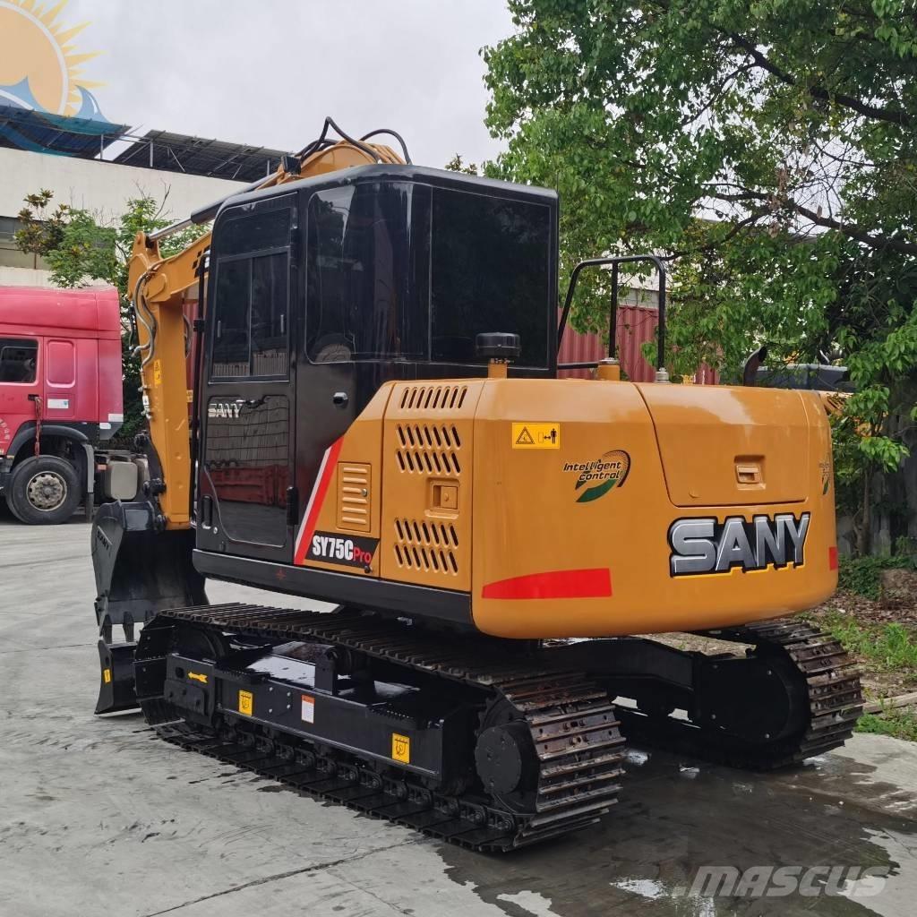Sany SY 75 C 大型油圧ショベル12t以上（パワーショベル・ユンボ）