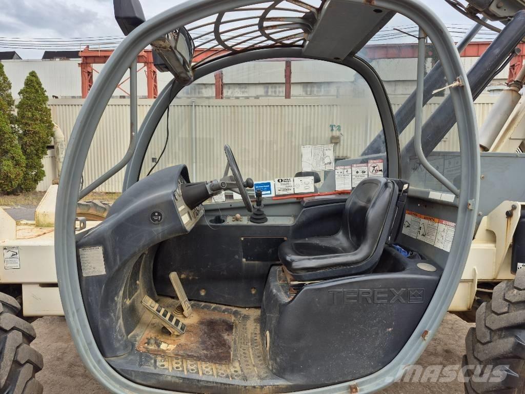 Terex TH 842 C テレスコーピックハンドラー