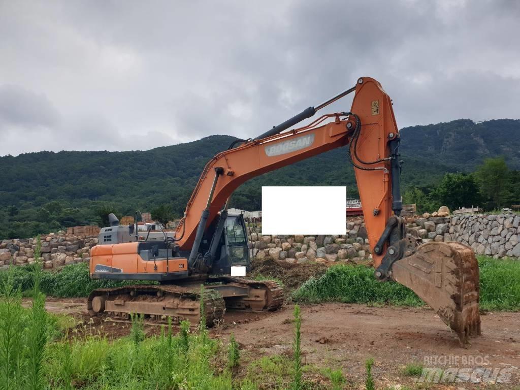 Doosan DX 300 LC-5 大型油圧ショベル12t以上（パワーショベル・ユンボ）
