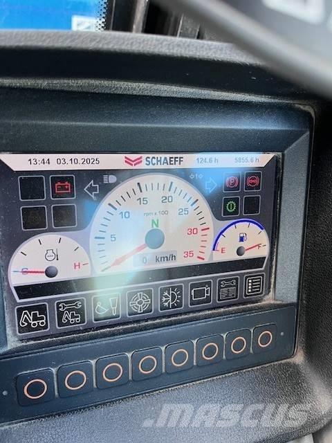 Schaeff TW110 ホイール式油圧ショベル（パワーショベル・ユンボ・バックホー）