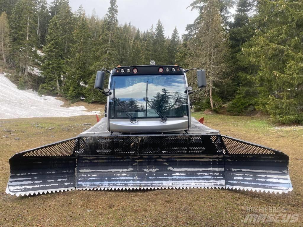 Prinoth Everest スノーグルーマー