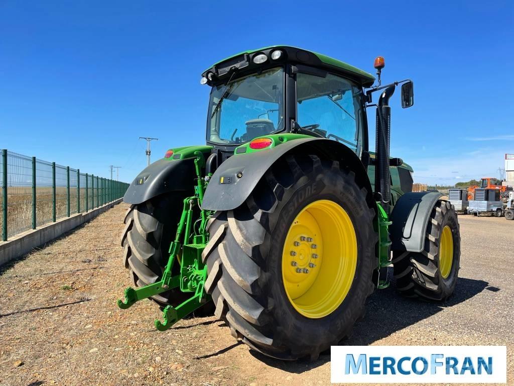 John Deere 6190 R トラクター