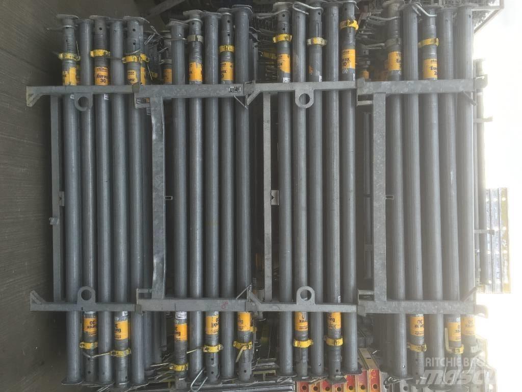  Doka Eurex 30-450 足場設備
