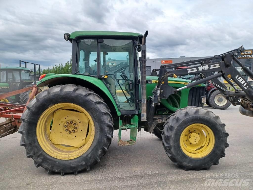 John Deere 6220 トラクター