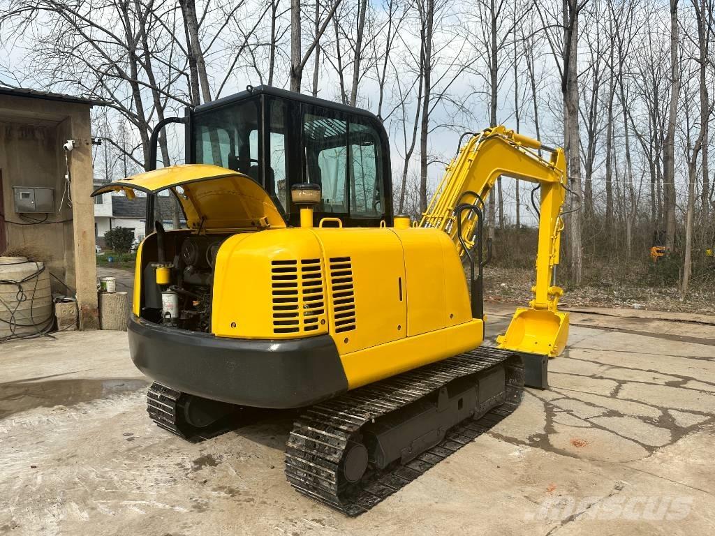 Komatsu PC56-7 大型油圧ショベル12t以上（パワーショベル・ユンボ）