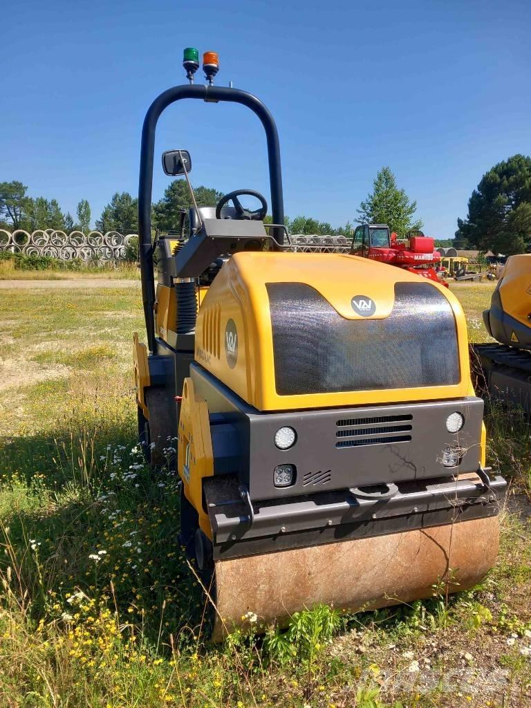 Mecalac TV1200 タンパ/転圧バイブレータ