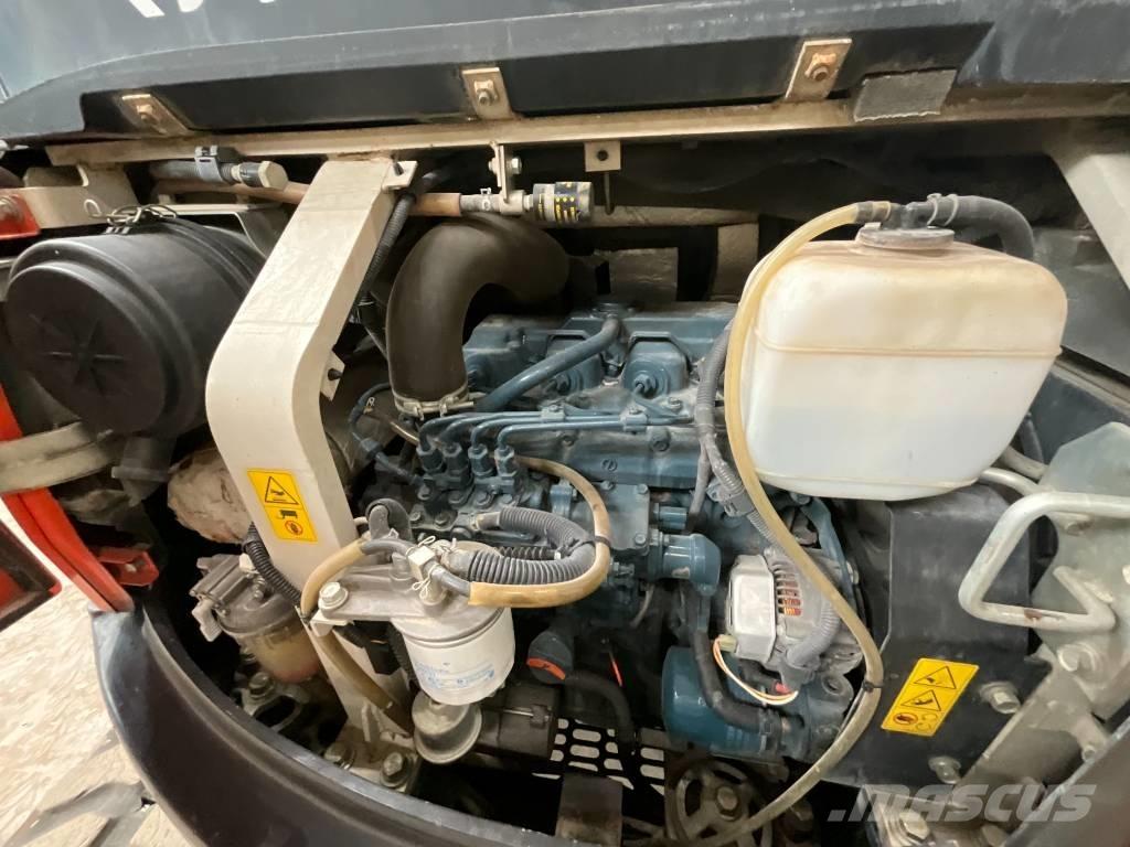 Kubota U 48-4 ミニ油圧ショベル 7t以下（ミニユンボ・ミニディガー）