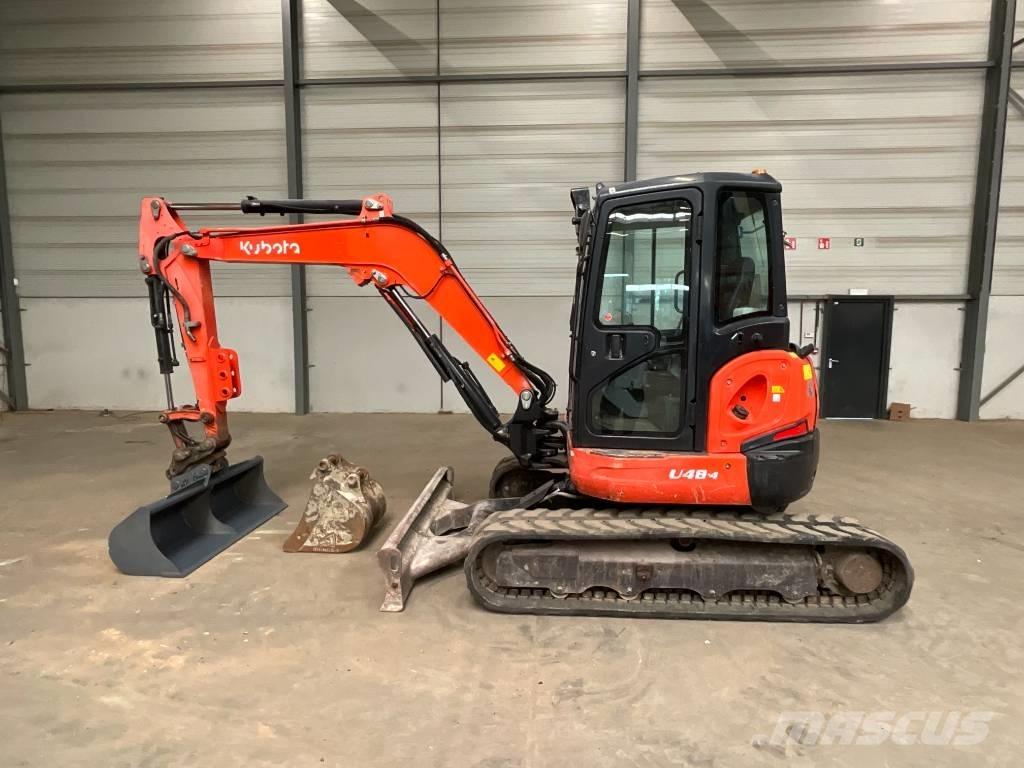 Kubota U 48-4 ミニ油圧ショベル 7t以下（ミニユンボ・ミニディガー）