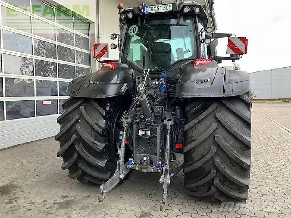 Valtra q305 トラクター