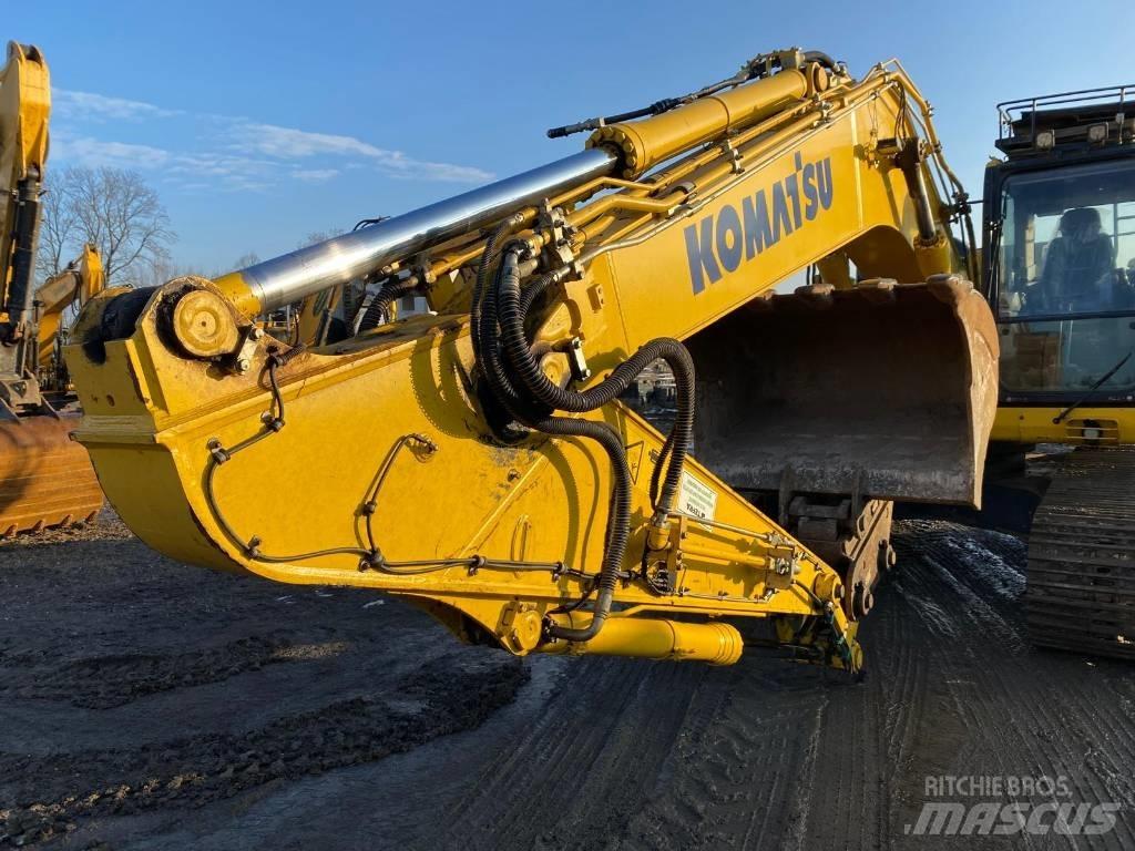 Komatsu PC 210 LC-11 大型油圧ショベル12t以上（パワーショベル・ユンボ）