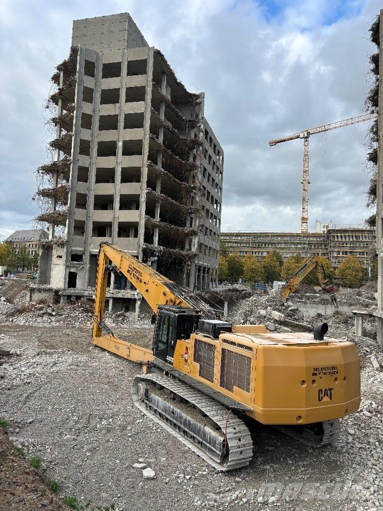 CAT 385 B UHD 解体油圧ショベル