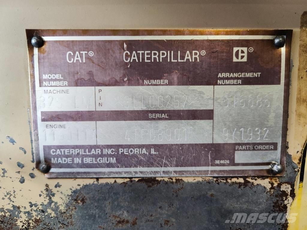 CAT 325 LN 大型油圧ショベル12t以上（パワーショベル・ユンボ）