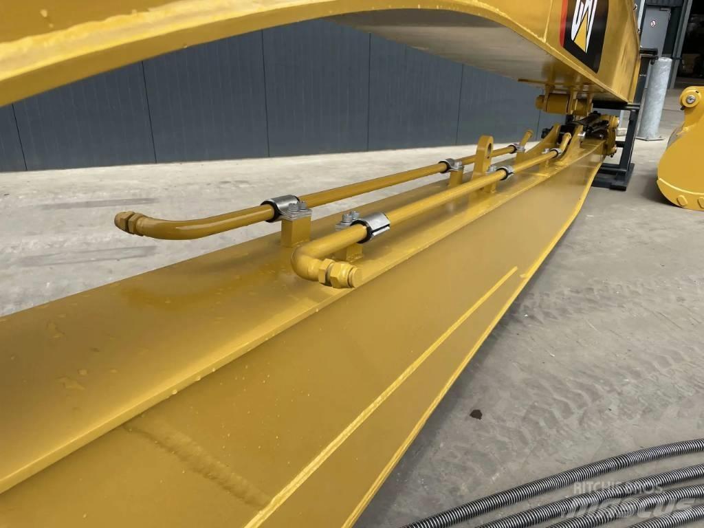 CAT 320D 15m Set バックホー