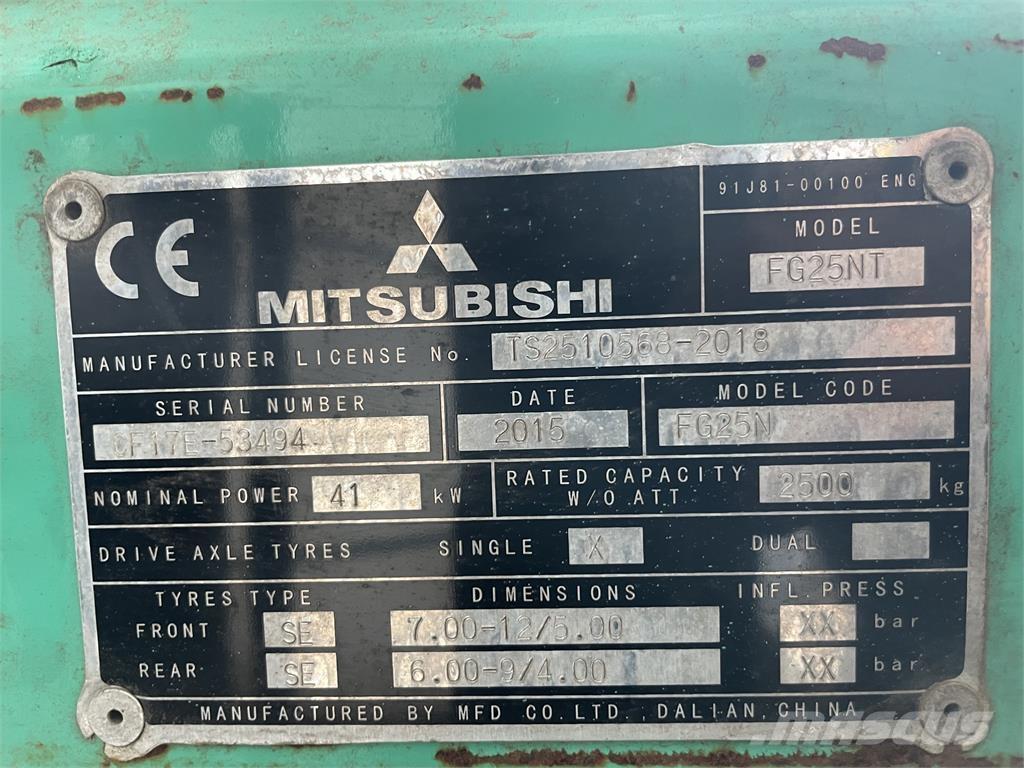 Mitsubishi FG25T LPGフォークリフト