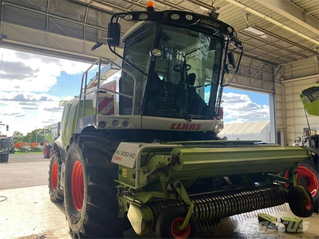CLAAS Jaguar 960 自走式フォレージハーベスター