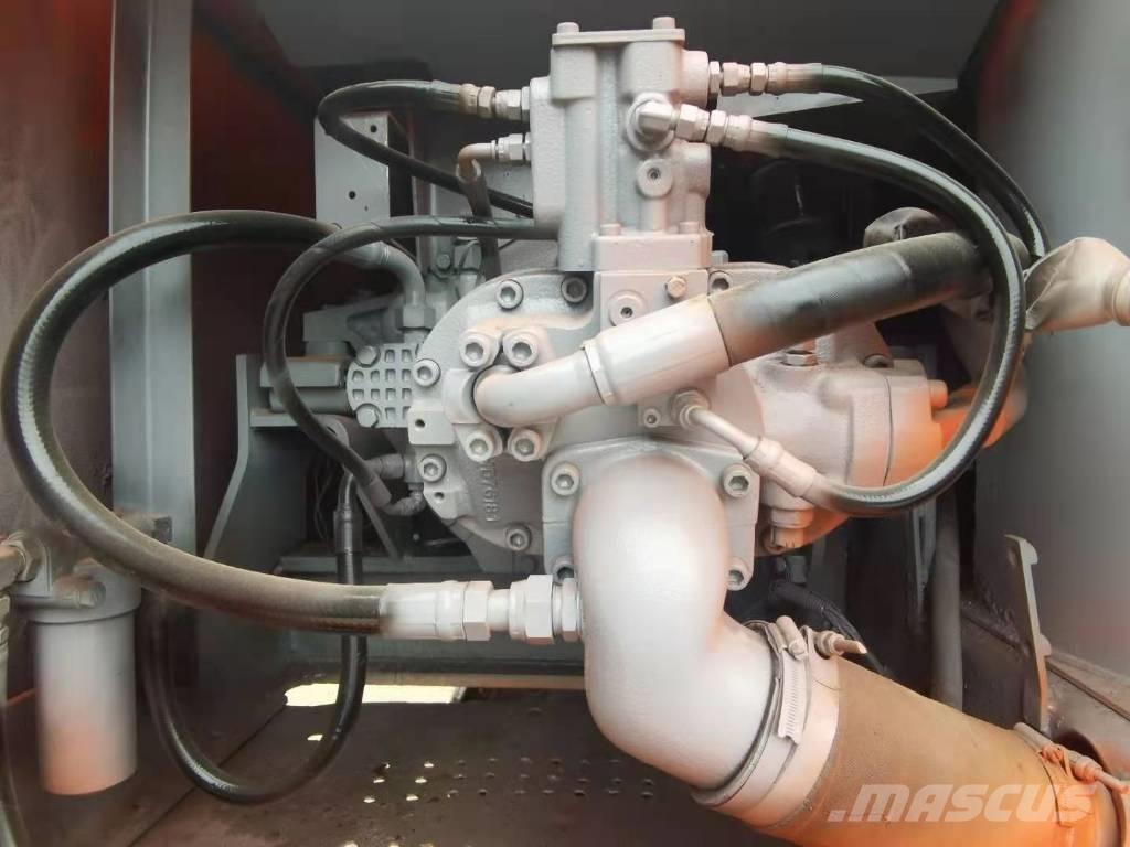 Hitachi EX 200 大型油圧ショベル12t以上（パワーショベル・ユンボ）