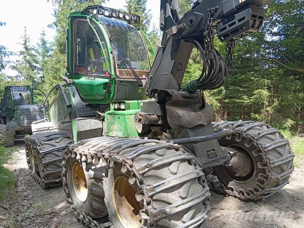 John Deere 1170G ハーベスター